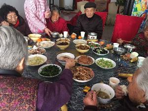 馨乐园过年聚餐