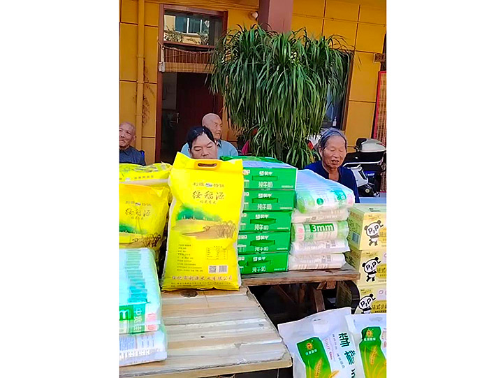 洛阳馨乐园养老院启行聚益勤力为公爱心传递（六）