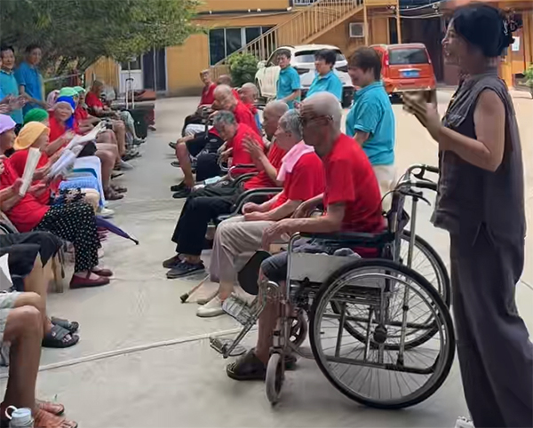 馨乐园养老院日常活动（二）